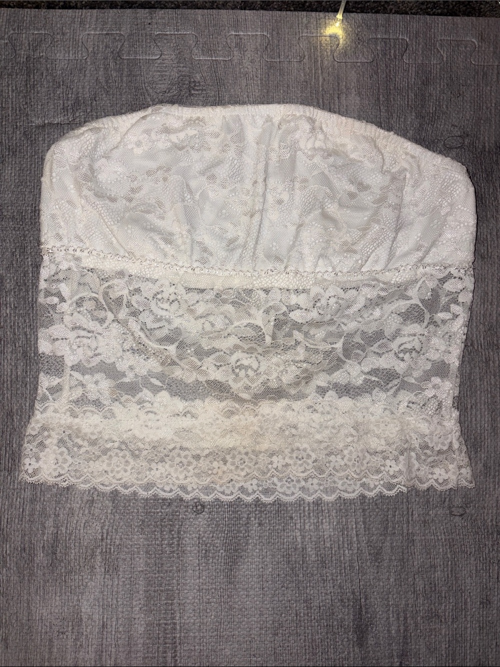 Women’s White Lace Tube Top
